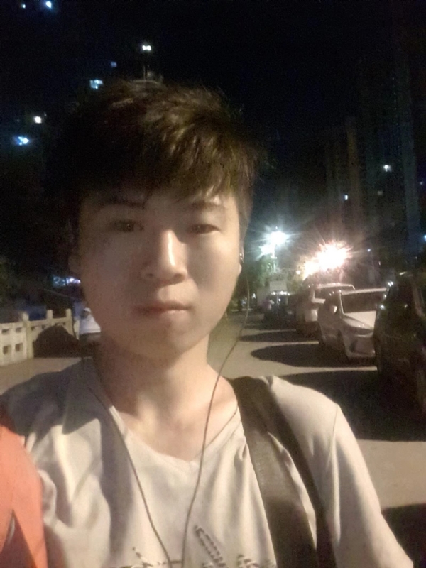 流星的瞬间的第一张照片--德化征婚网