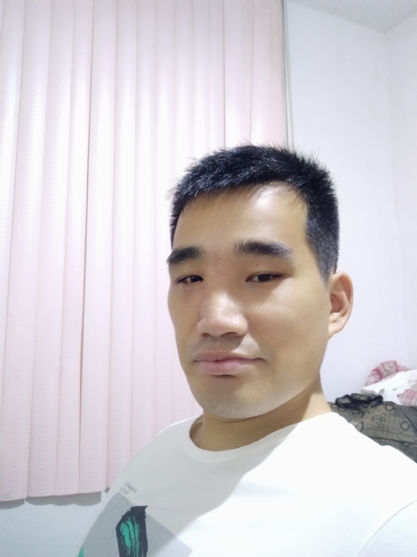 大男孩的第一张照片--德化征婚网