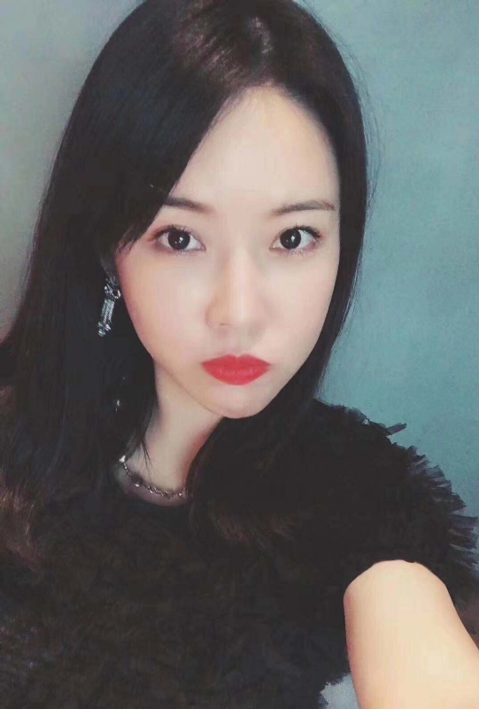 李莉的第二张照片--德化征婚网