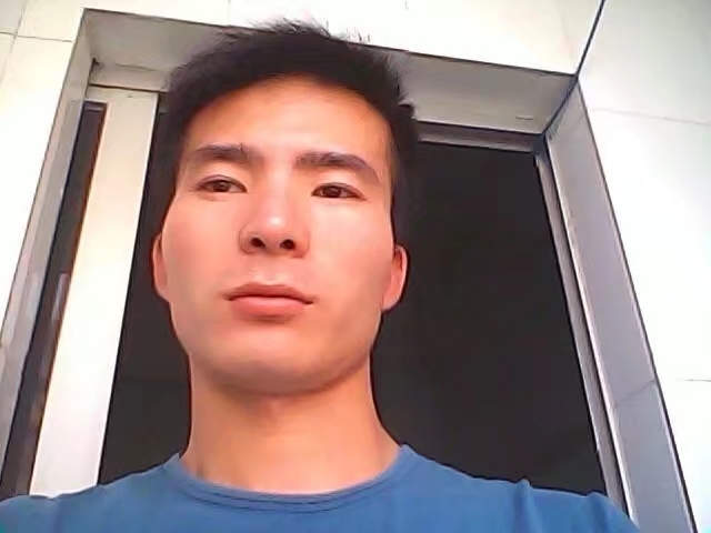 冰冻水果郎的第一张照片--德化征婚网