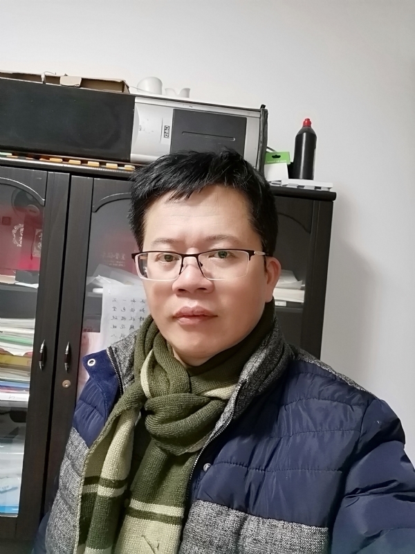 凭海临风的第一张照片--德化征婚网