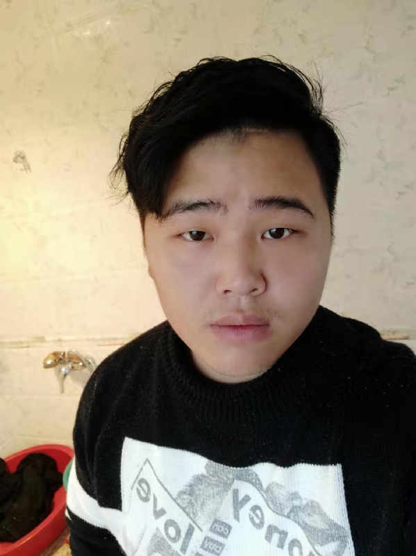 小李的第一张照片--德化征婚网