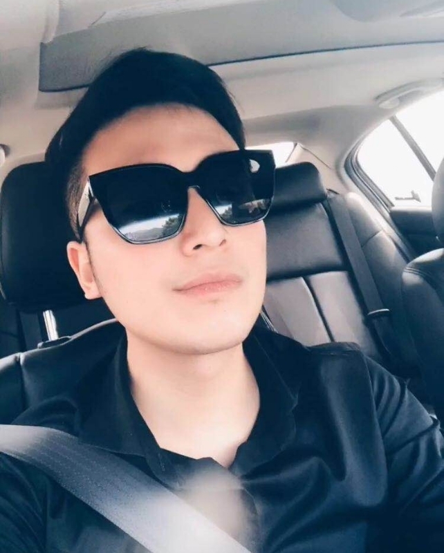 沉稳的第一张照片--德化征婚网