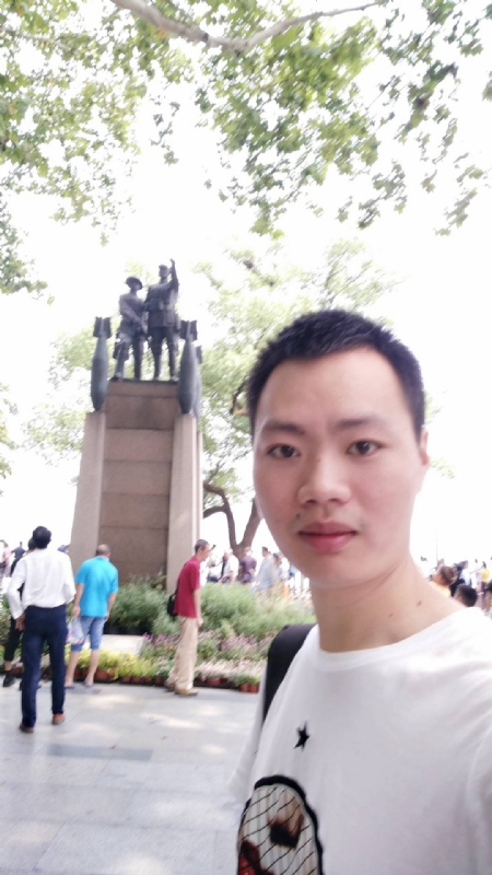 志东的第三张照片--德化征婚网