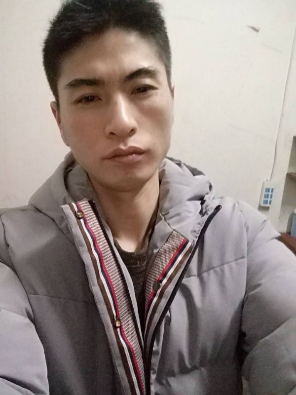 花若离枝的第一张照片--德化征婚网
