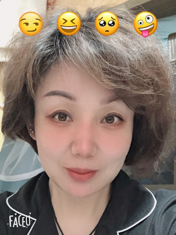 飘拂的第一张照片--德化征婚网