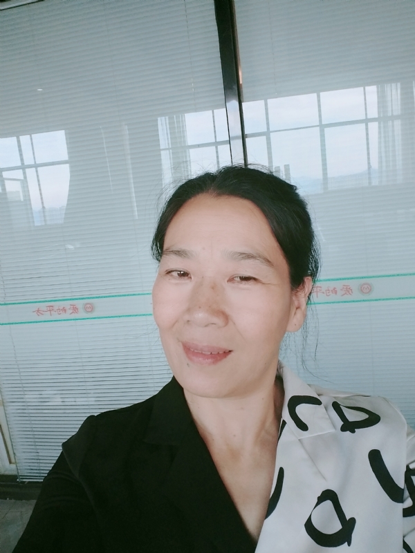 易莲的第一张照片--德化征婚网