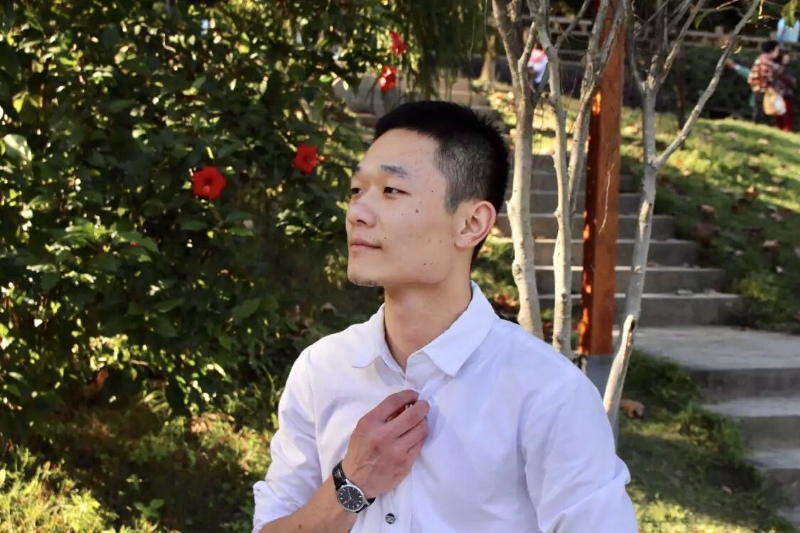 落落大方的第一张照片--德化征婚网