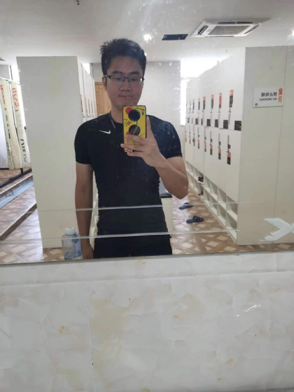 习惯发呆的第一张照片--德化征婚网