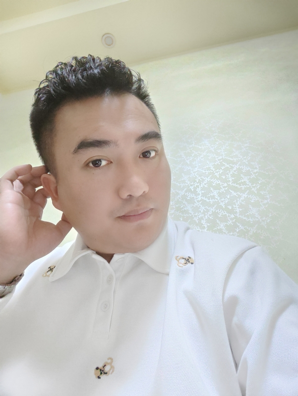 哈哈先生的第二张照片--德化征婚网