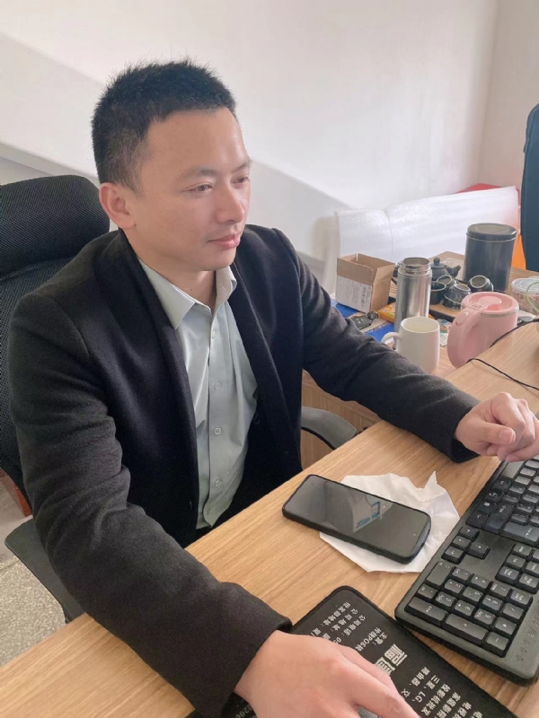 落叶知秋的第一张照片--德化征婚网