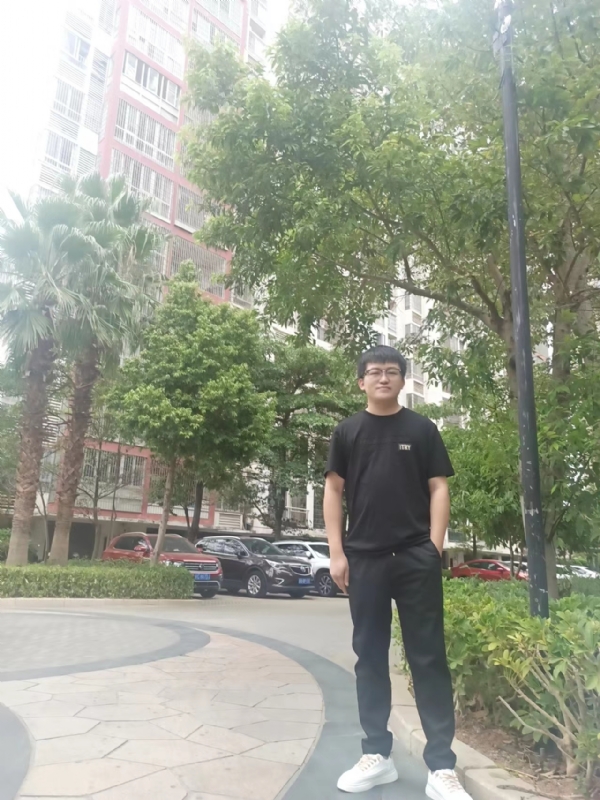 等闲的第四张照片--德化征婚网