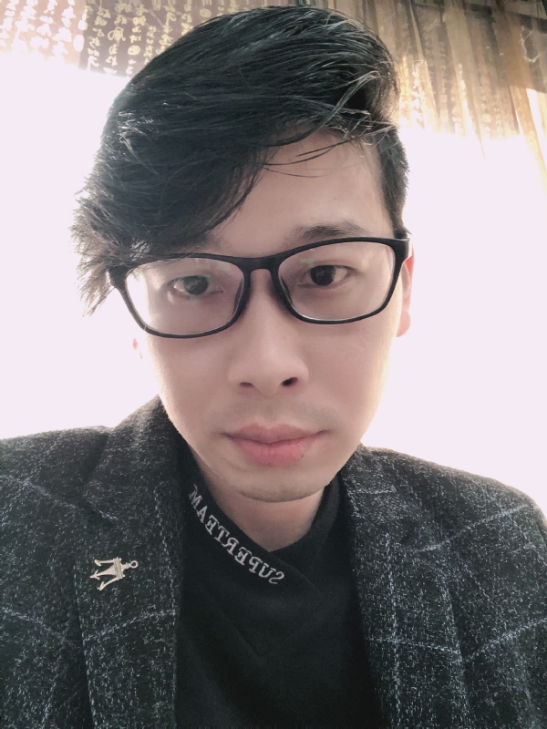 在等一个人的第一张照片--德化征婚网