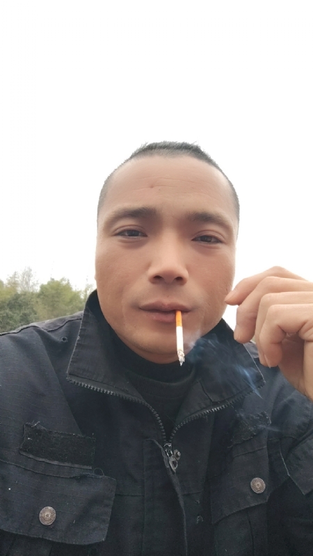 伯爵的第一张照片--德化征婚网