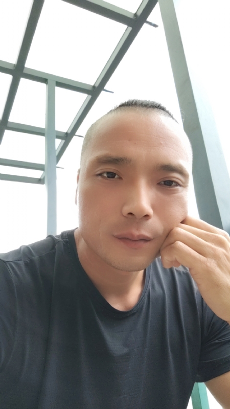 伯爵的第三张照片--德化征婚网