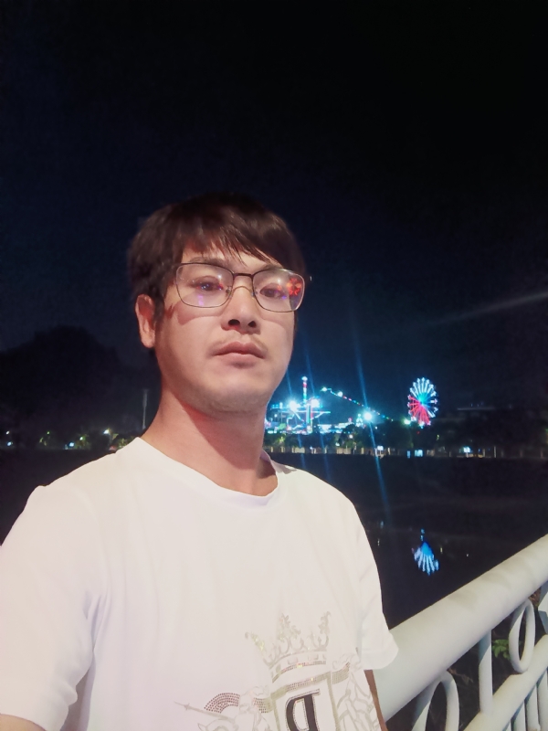 任豐的第一张照片--德化征婚网