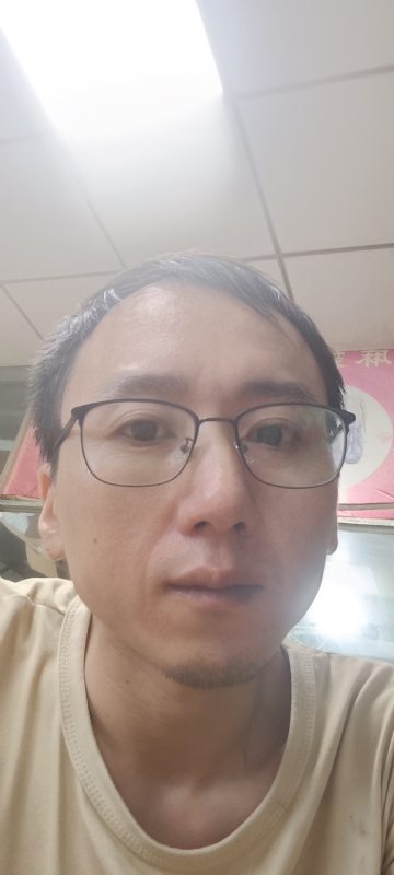 想胖的瘦子的第一张照片--德化征婚网