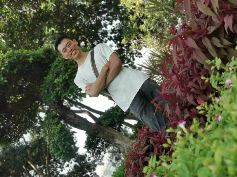 孤狼的第一张照片--德化征婚网